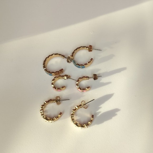 Open hoop post earrings set of 3 - Picture 1 of 5